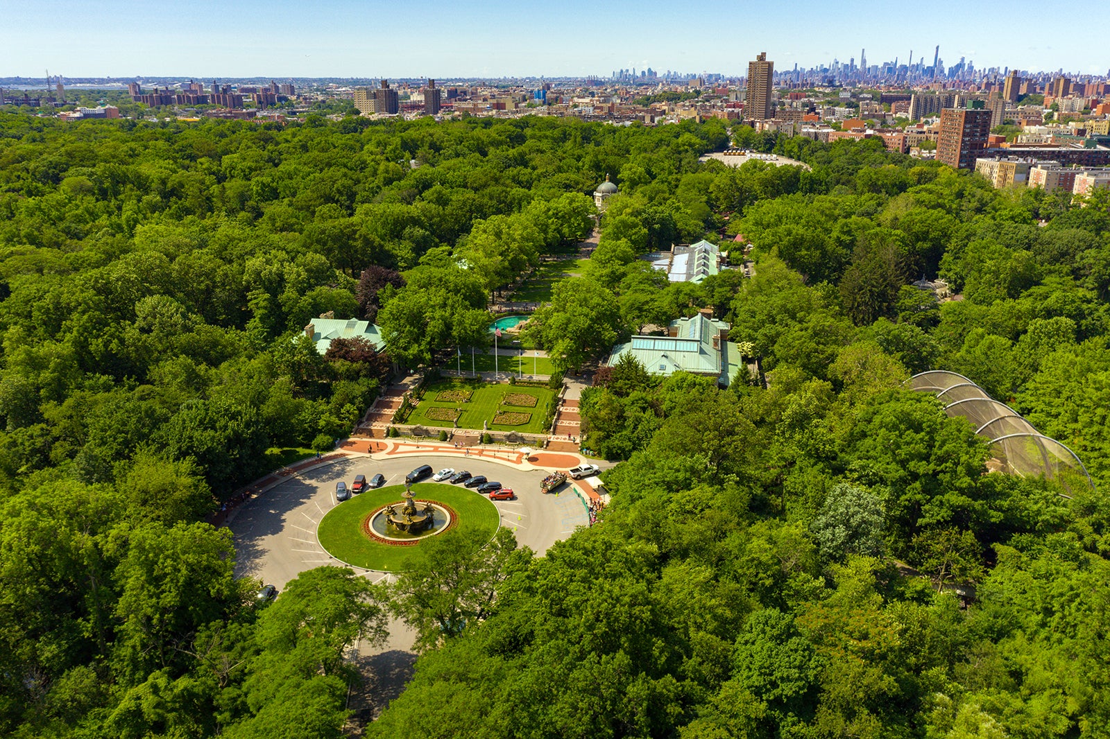 Bronx Zoo in New York Explore the Most Extensive Urban Zoo in the