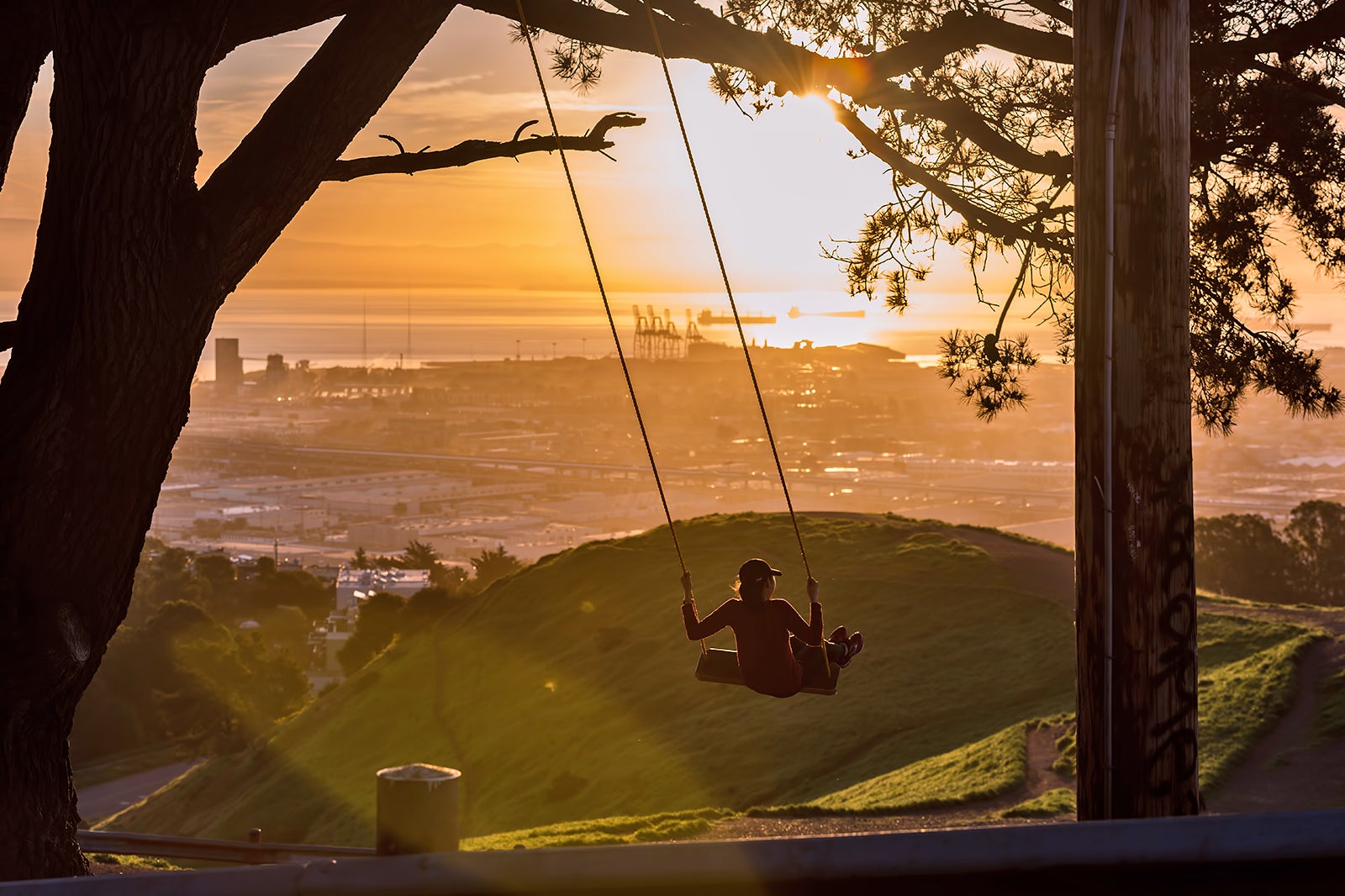 Bernal Heights Park in San Francisco - Go Hiking in the Middle of SF ...