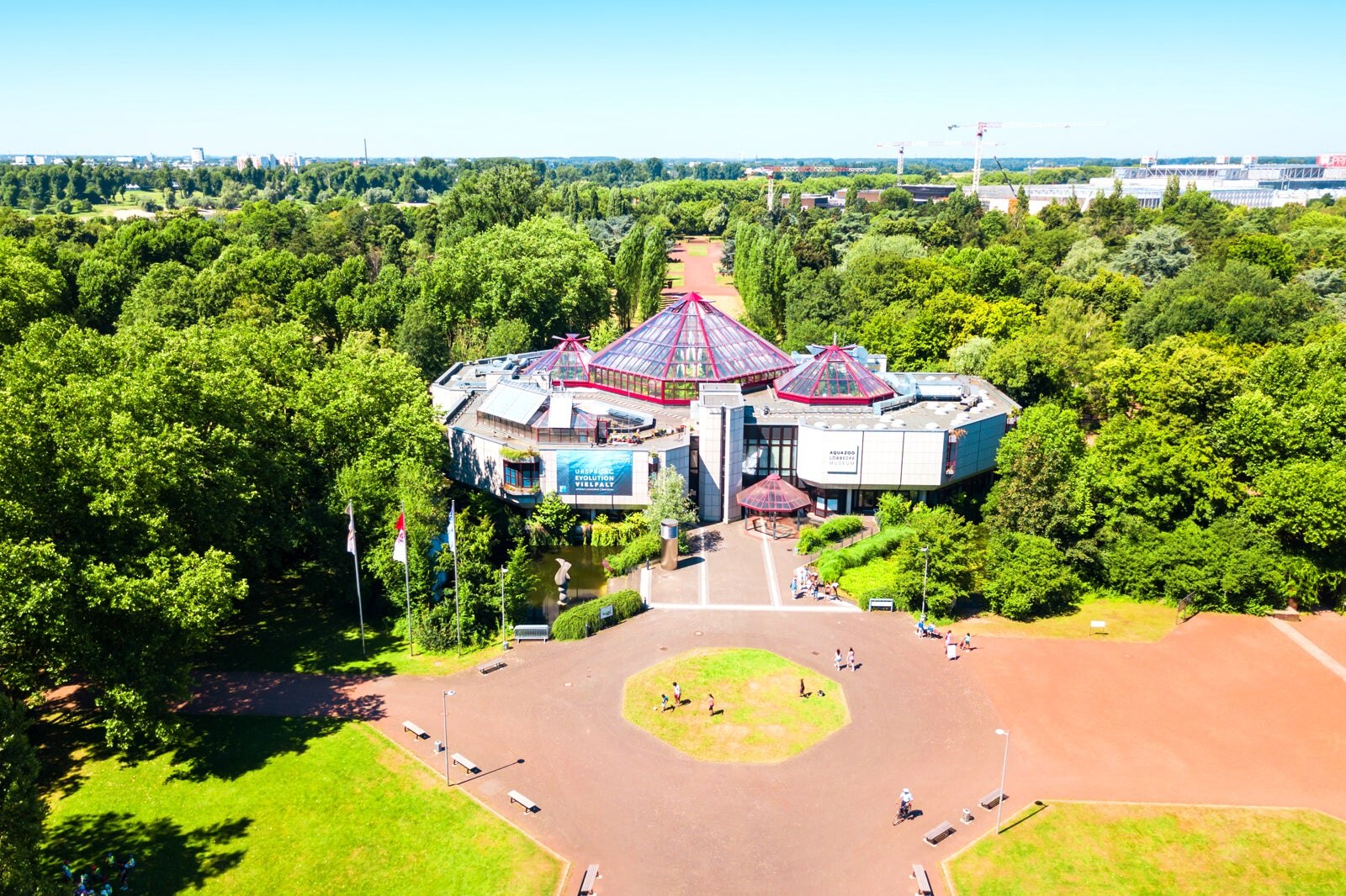 10 Things to Do in Dusseldorf on a Small Budget What are the Cheap