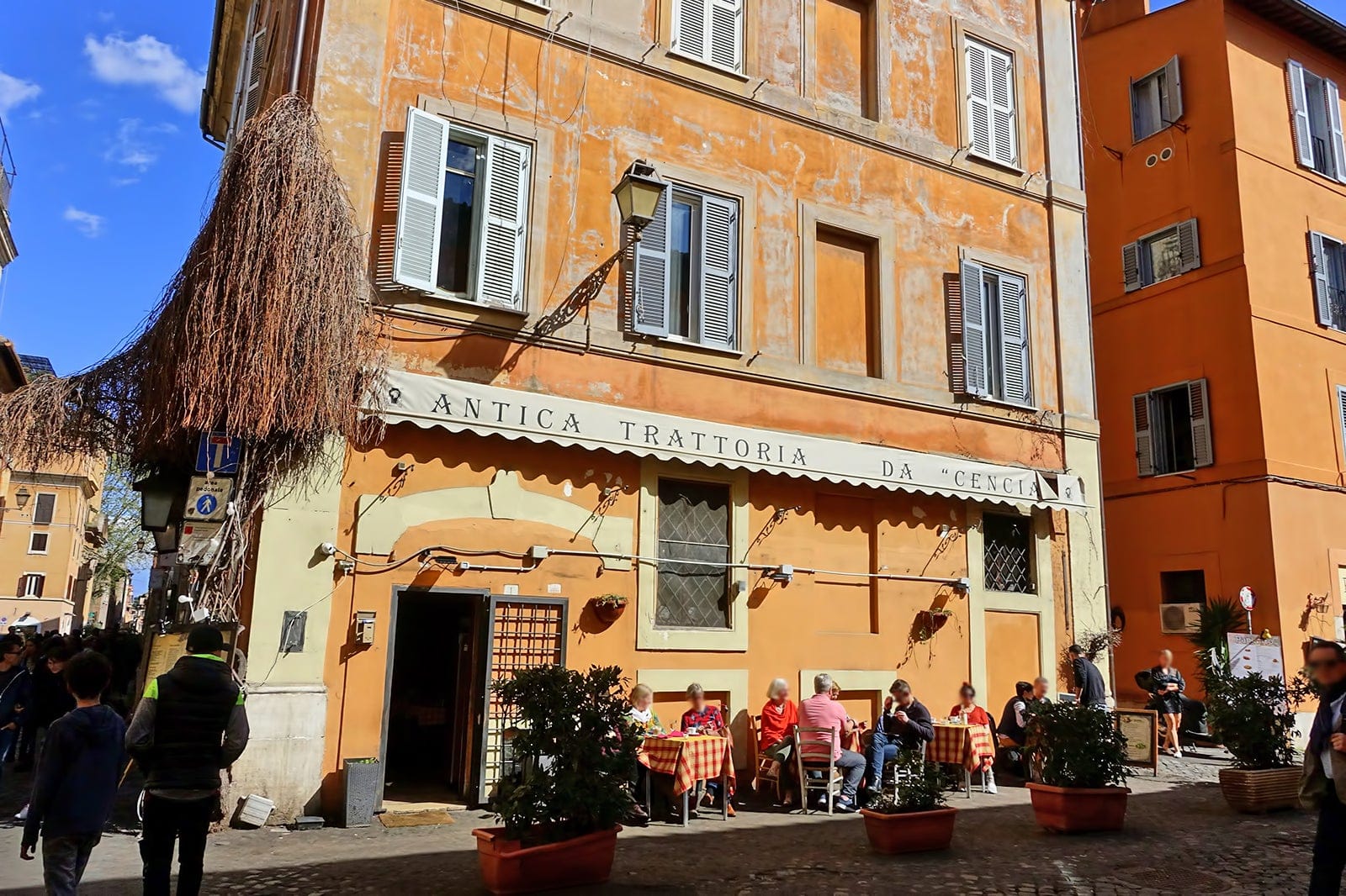 Las 10 calles más populares de Roma - Disfruta de un paseo por las vías ...