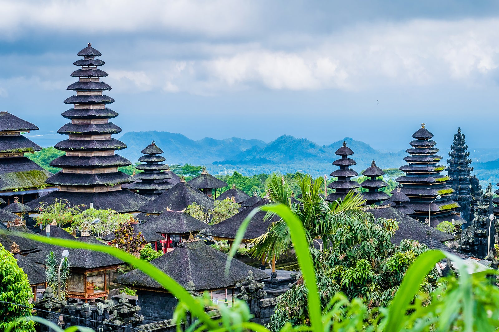 バリで絶対に行きたい寺院ベスト 27 - バリでおすすめの美しい寺院