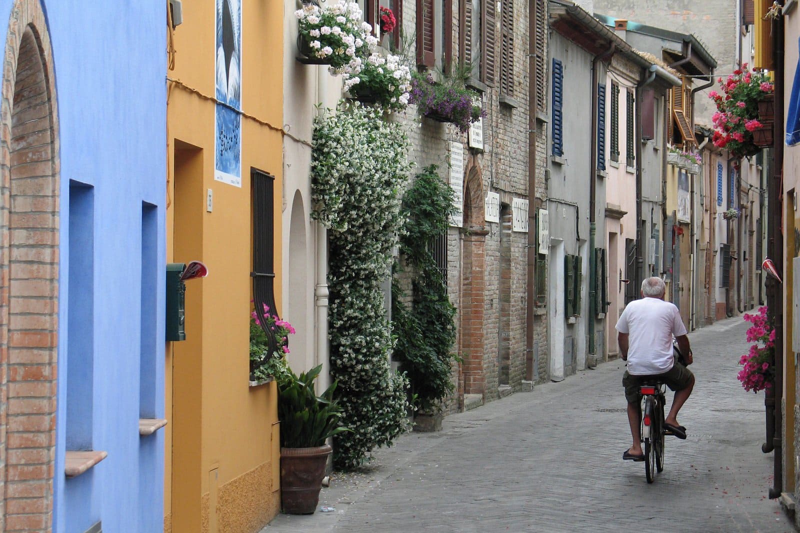 9 Tipps für einen perfekten Tag in Rimini Wofür ist Rimini bekannt? Go!