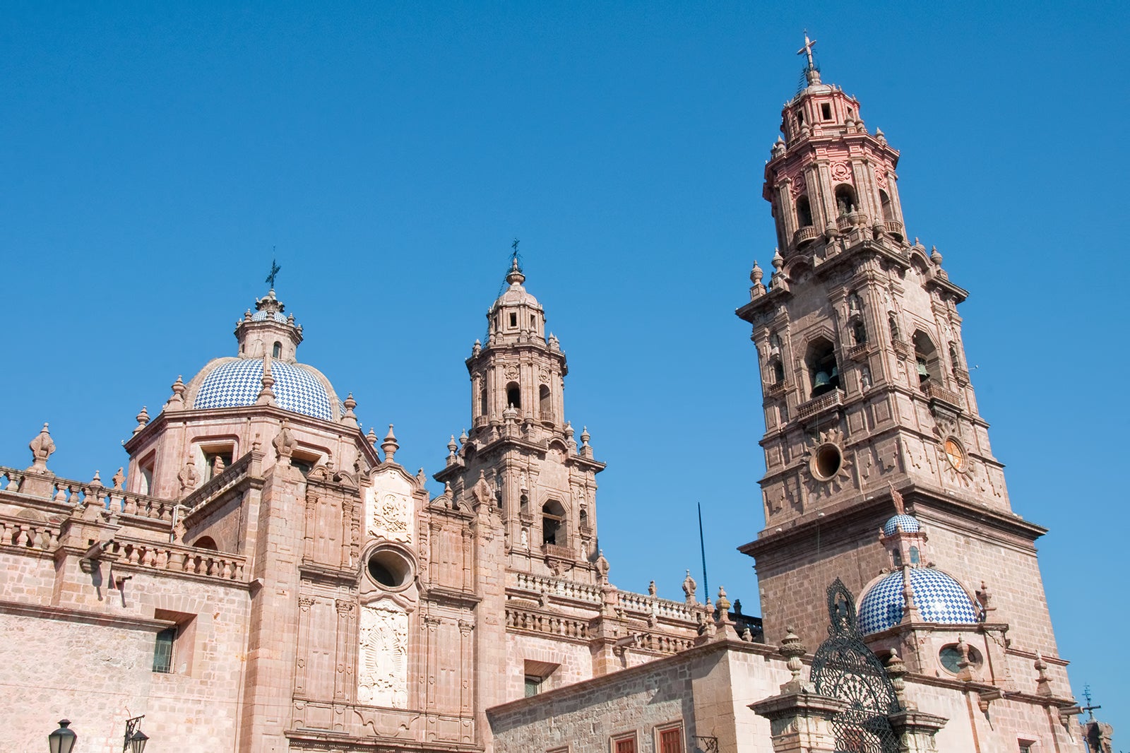 Las 10 mejores cosas que hacer en Morelia Qué hace famosa a Morelia Go Guides