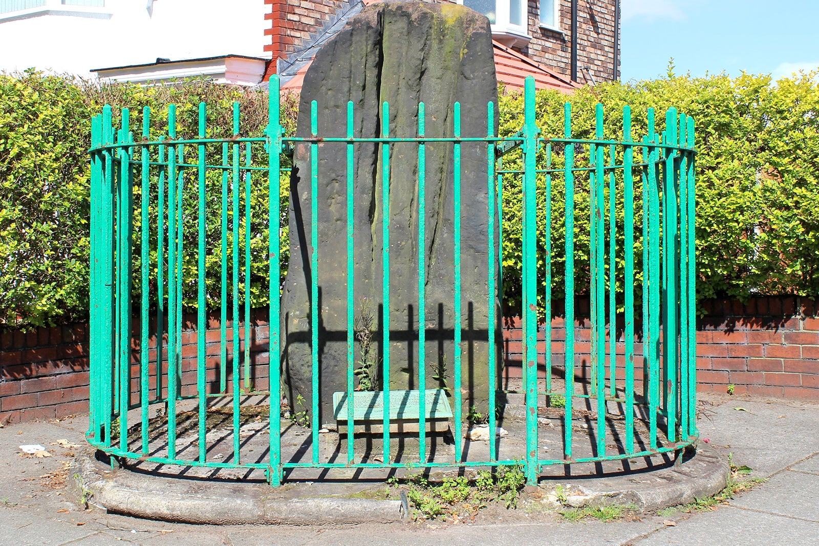 Archer Stone An Ancient Stone in a ModernDay Setting Go Guides