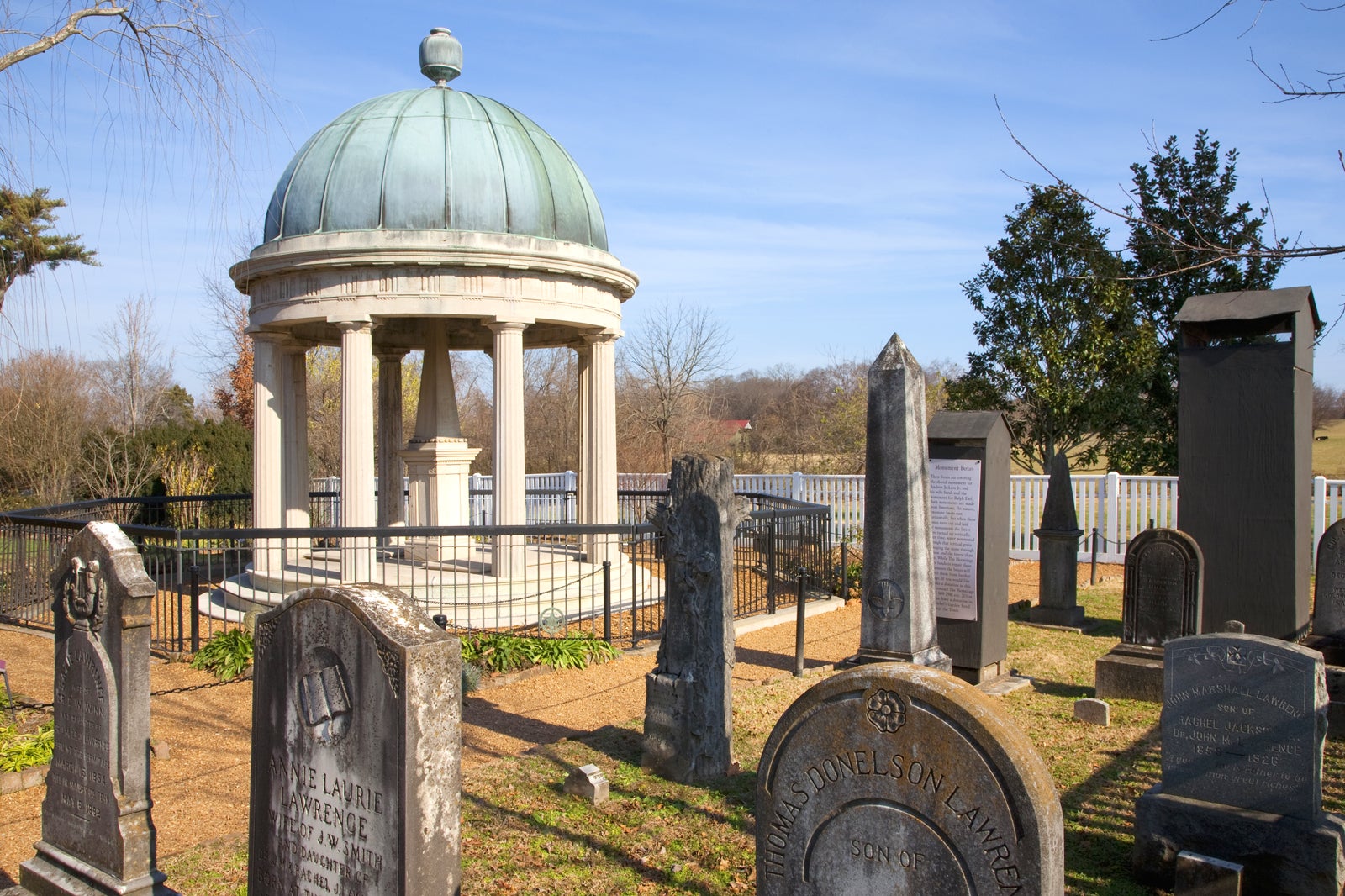 12 Best Things To Do in Tennessee - Escape Nashville on a Road Trip to ...