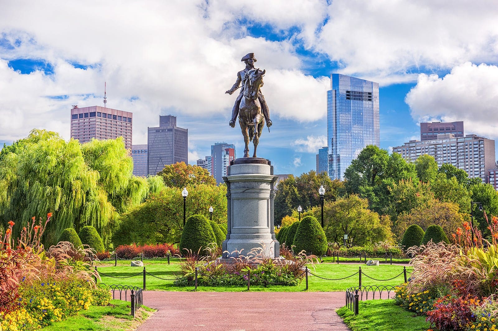 Boston Public Garden Visit The First Public Botanical Garden In boston-public-garden-visit-the-first-public-botanical-garden-in