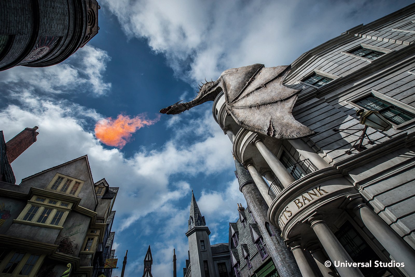 Wizarding World of Harry Potter – Hogsmeade (Universal Isl…