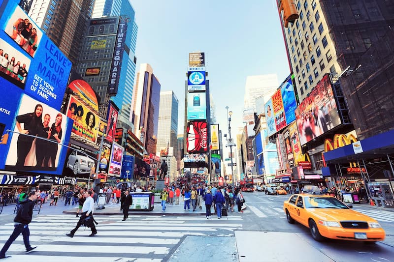 10 Most Popular Streets in New York - Take a Walk Down New York's