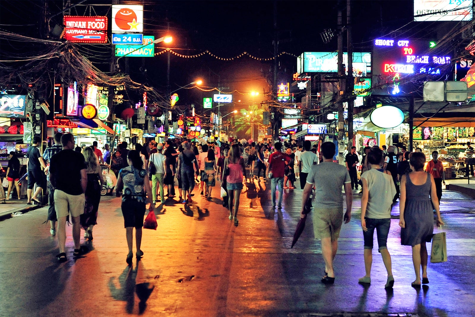 Patong Beach Nightlife - Street Scenes - Bangla Road - Phuket, Thailand 4K  HD - video Dailymotion