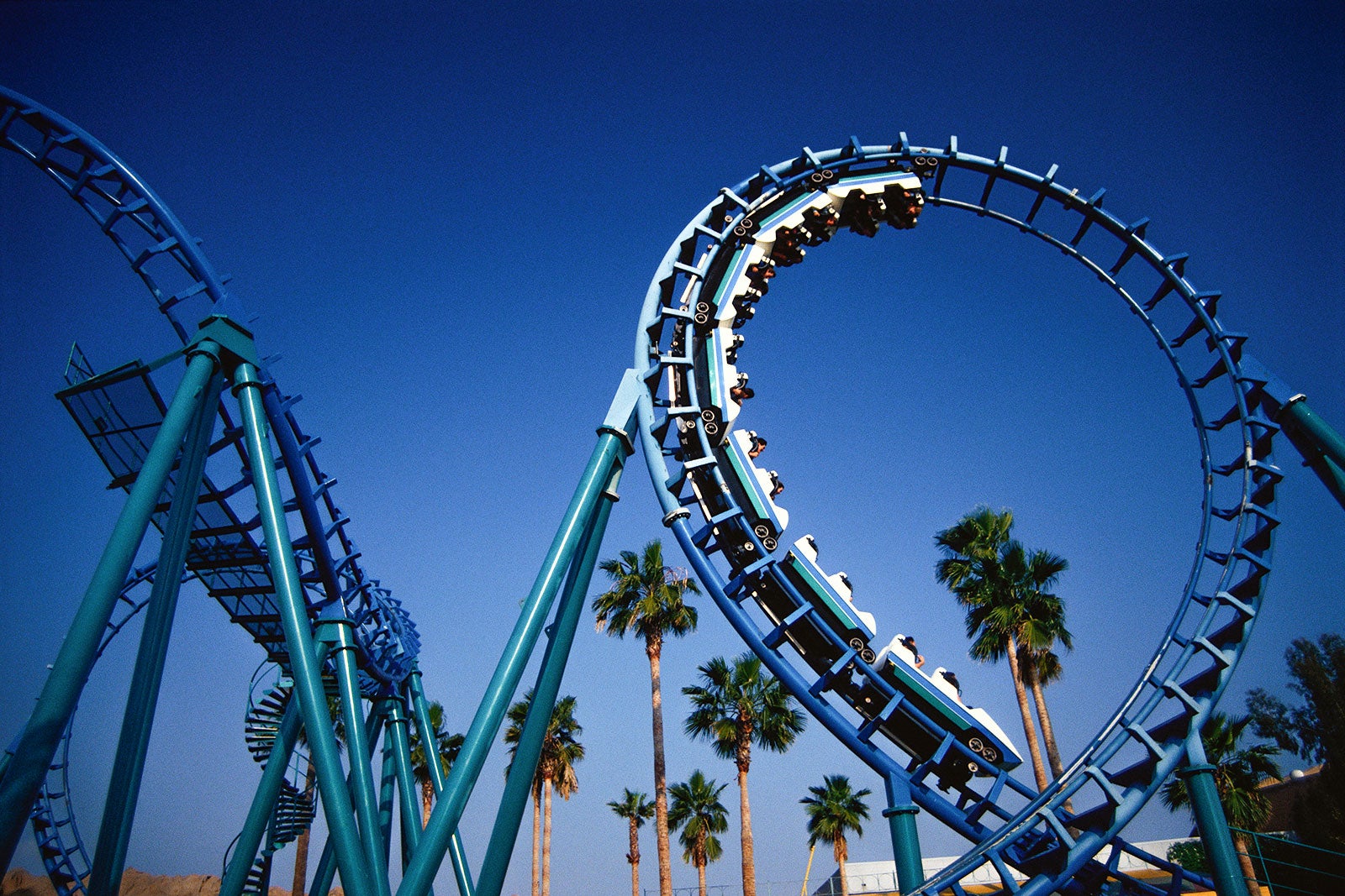 5 Thrilling Theme Parks You Won't Want to Miss