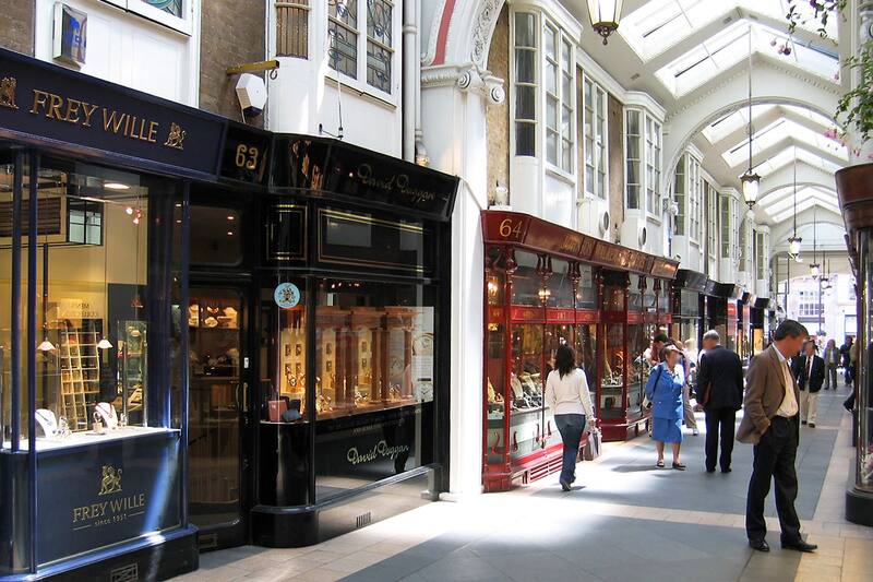 Burlington Arcade in London - Opulent Shopping Arcade with High-End ...