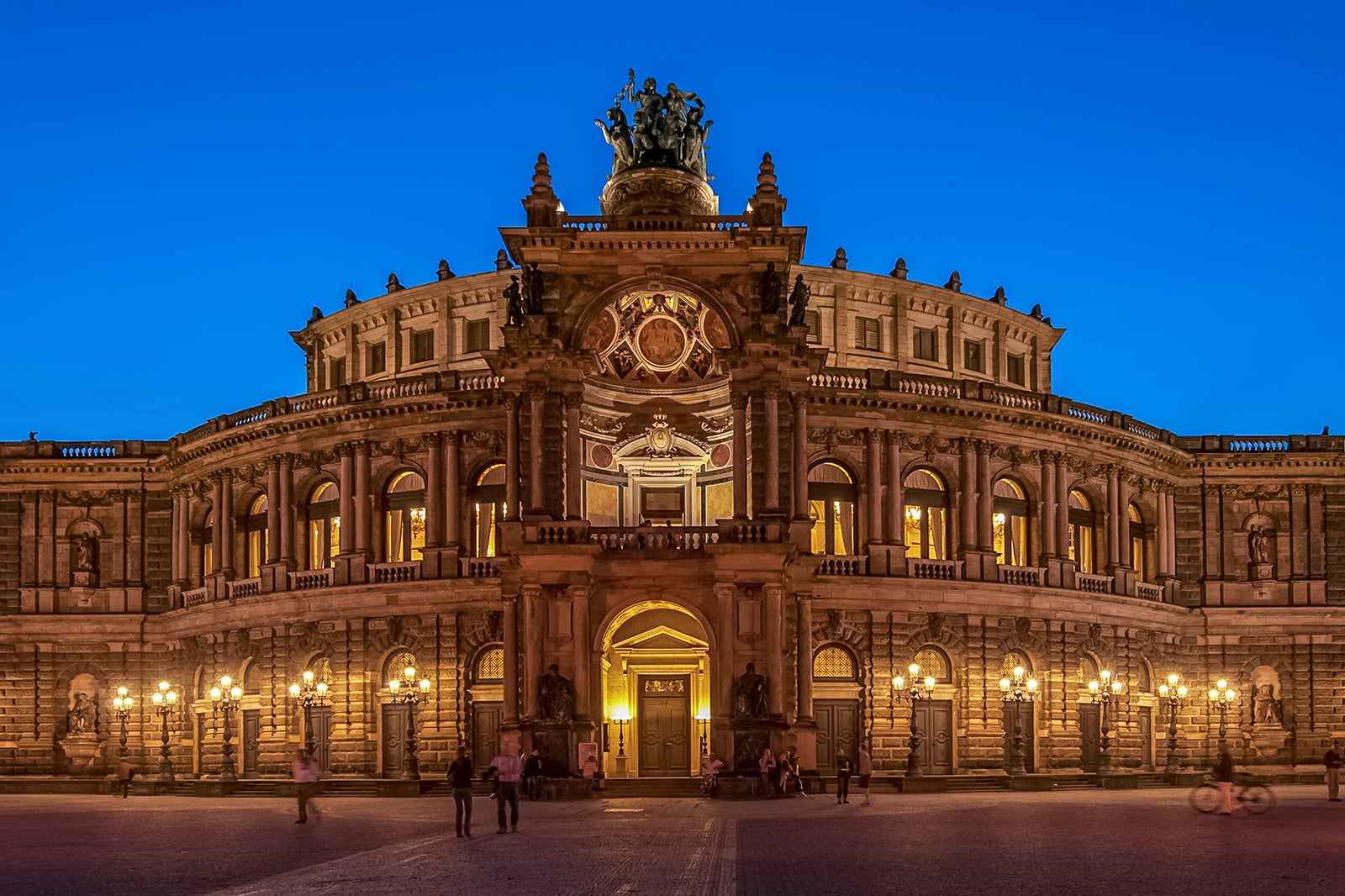 10 Best Things to Do After Dinner in Dresden Where to Go in Dresden