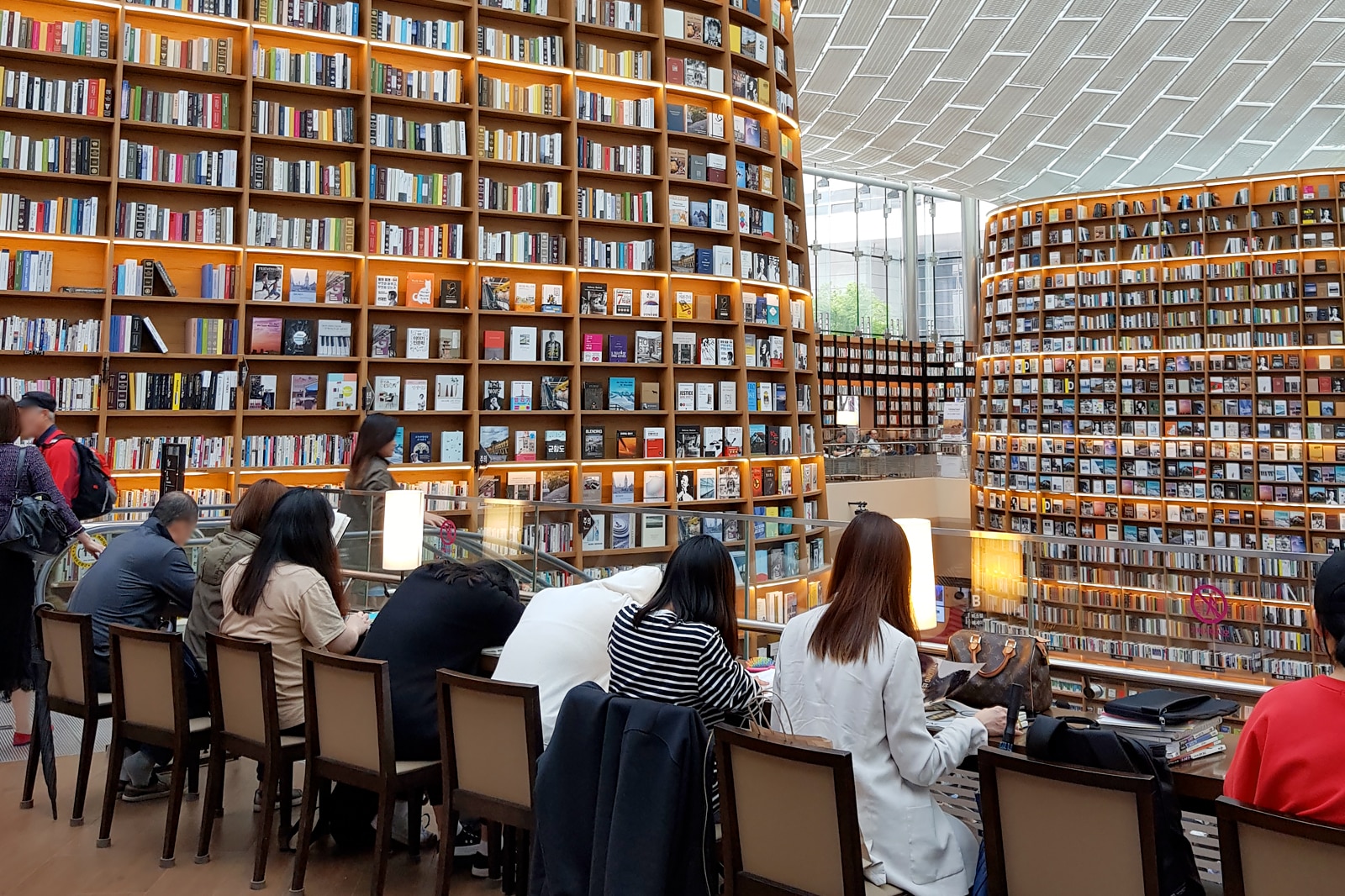 Shopping Mall In Korea