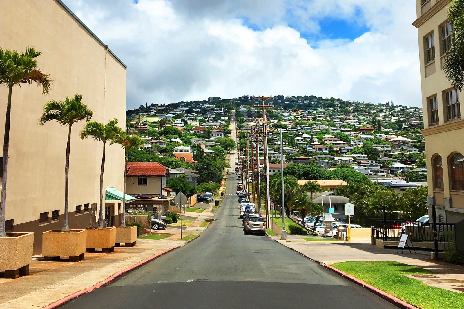 Kaimuki in Honolulu - A Popular and Quaint Neighbourhood in Eastern  Honolulu – Go Guides