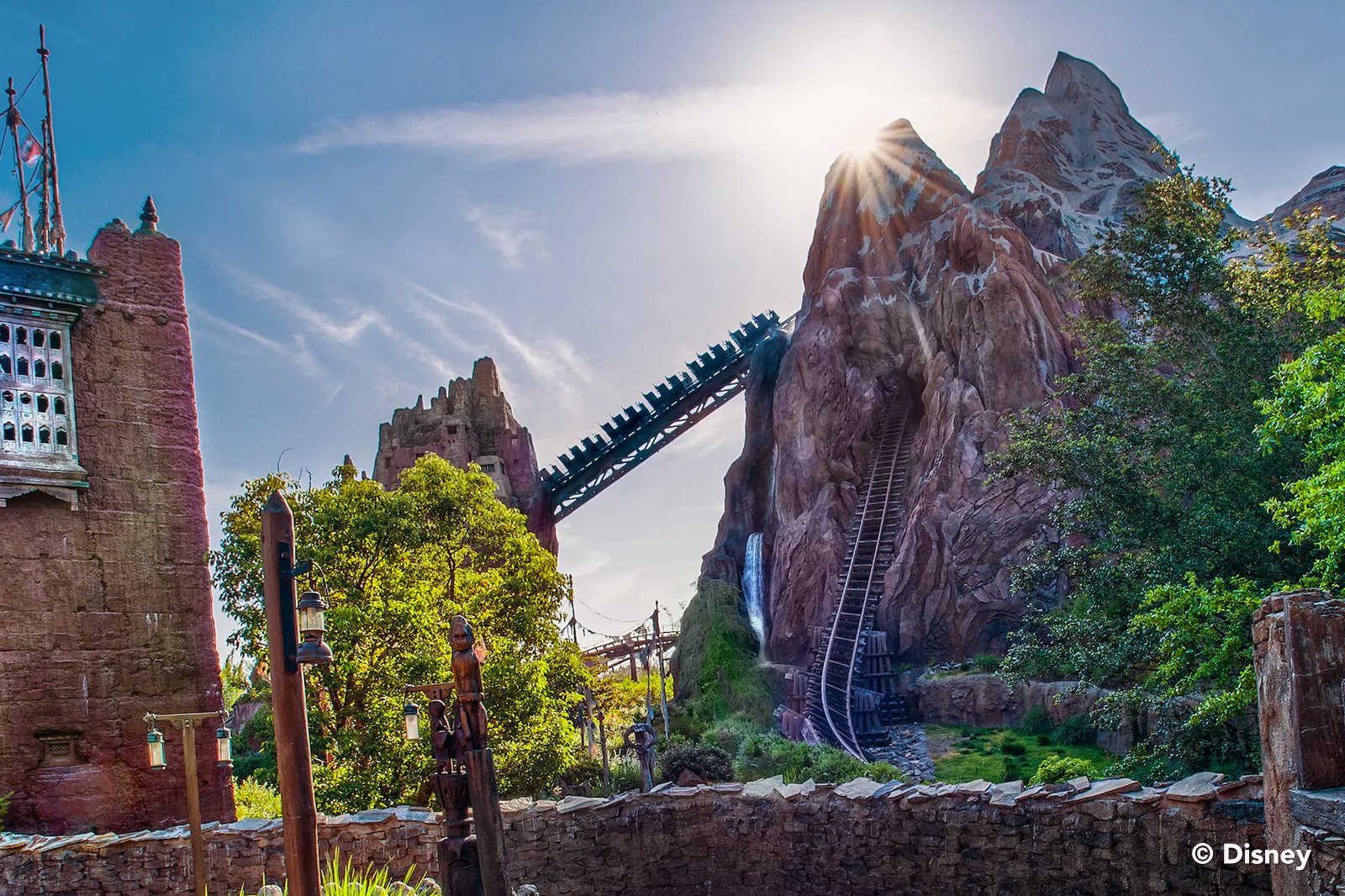 Expedition Everest Roller Coaster Fun Ride At Disneys Animal Kingdom