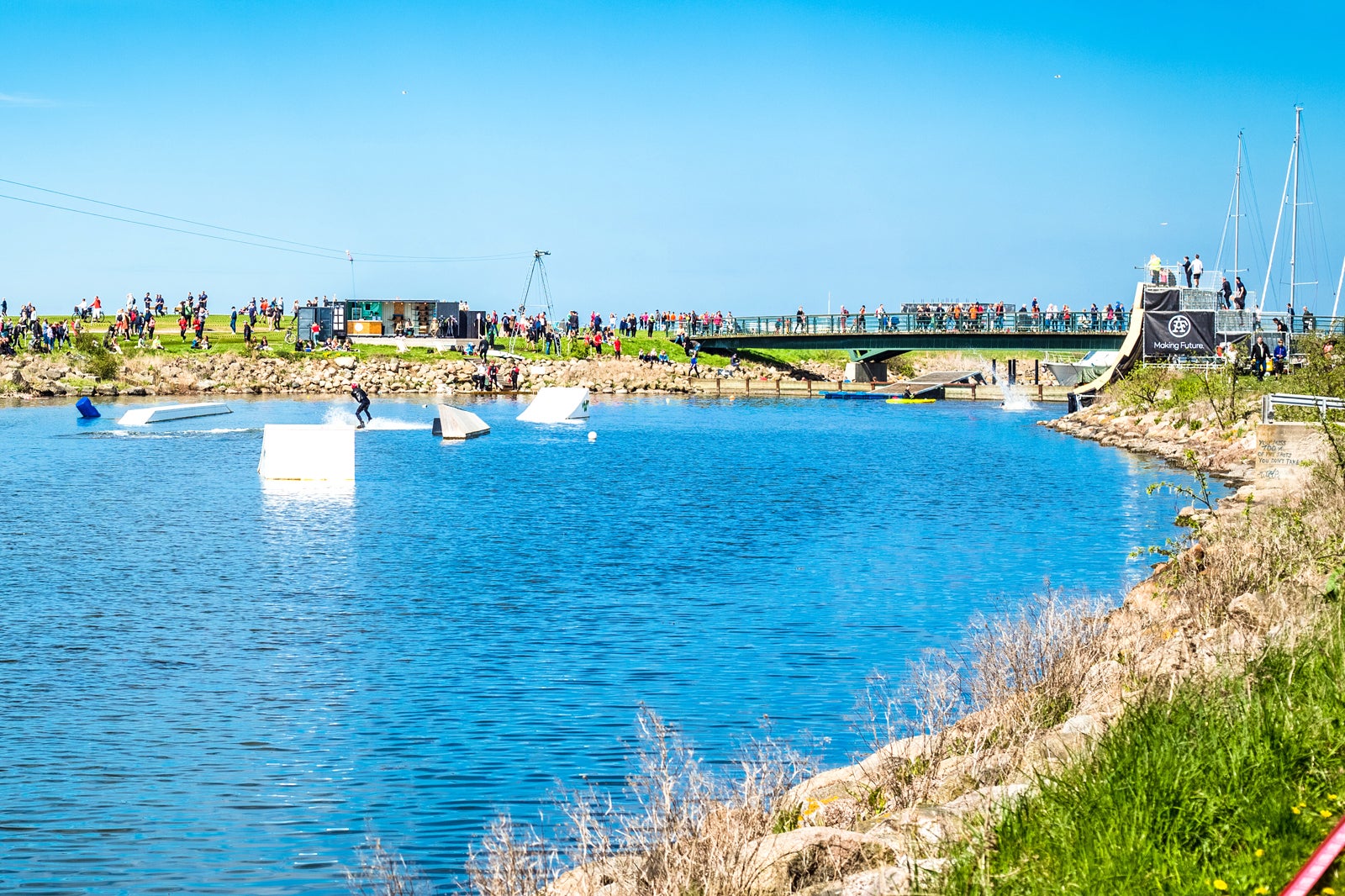 i Malmö Vacker och restaurangtät funkisstadsdel med Malmös