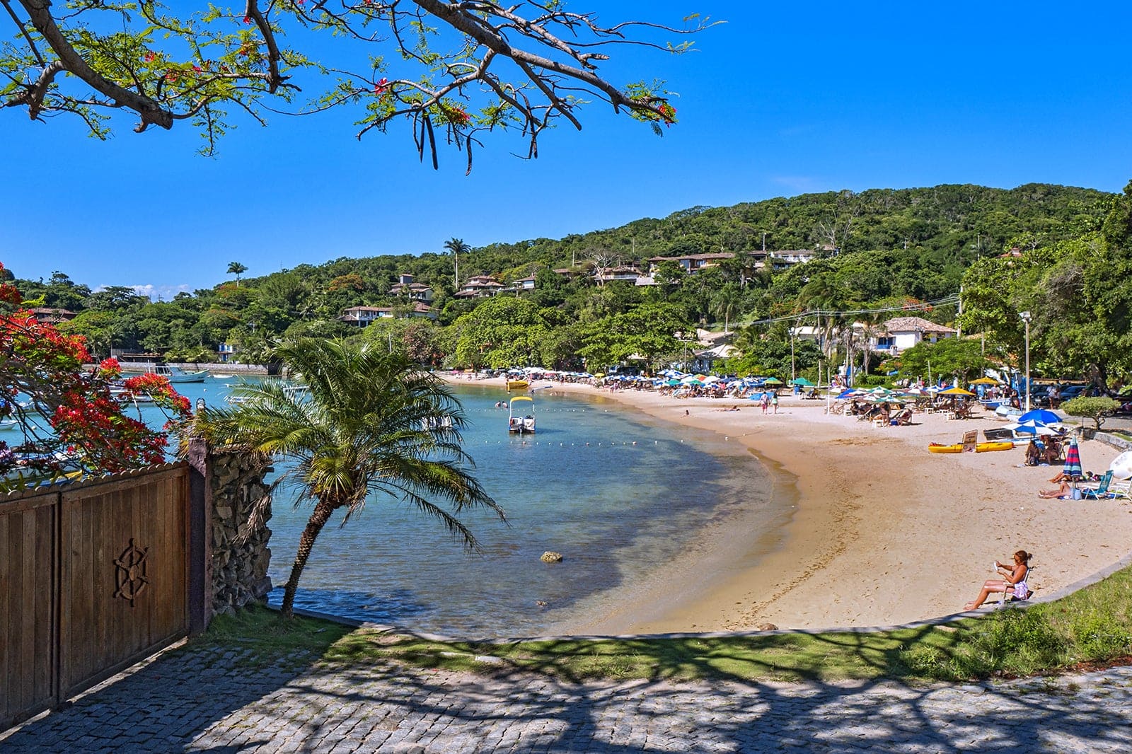 3 destinos imperdíveis na Região dos Lagos - Descubra a Região dos ...