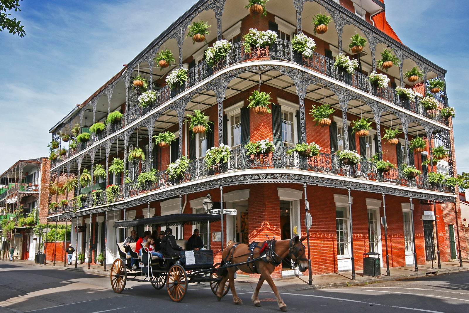 Giant Safety Pin in New Orleans, Louisiana (Corridor Pin, Blue)