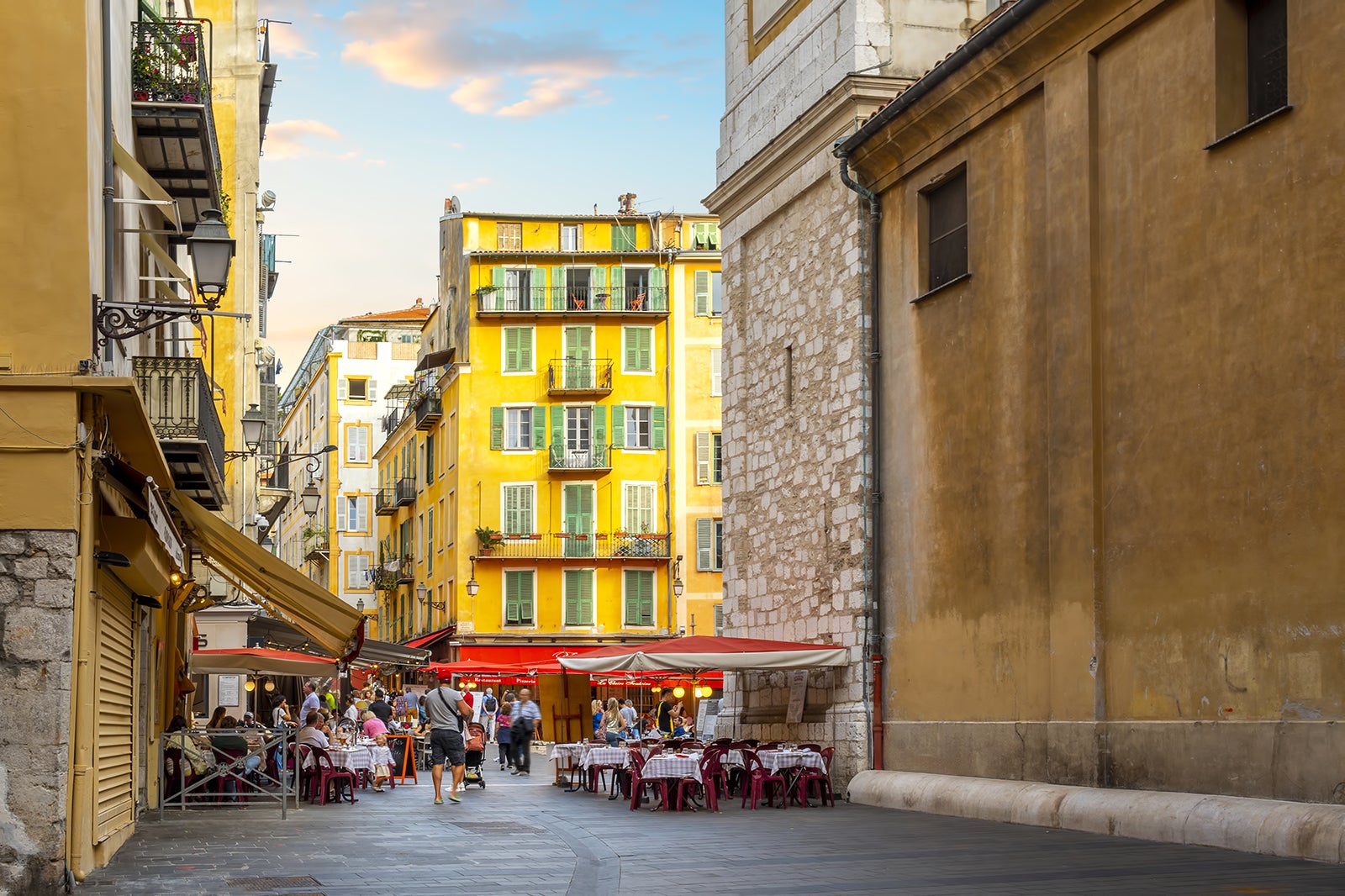 Nice Old Town A Charming Neighbourhood In The Heart Of The City Go Nice Old Town A Charming Neighbourhood In The Heart Of The City Go
