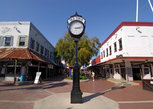 15 Closest Hotels To Waterford Lakes Town Center In Orlando Hotels Com