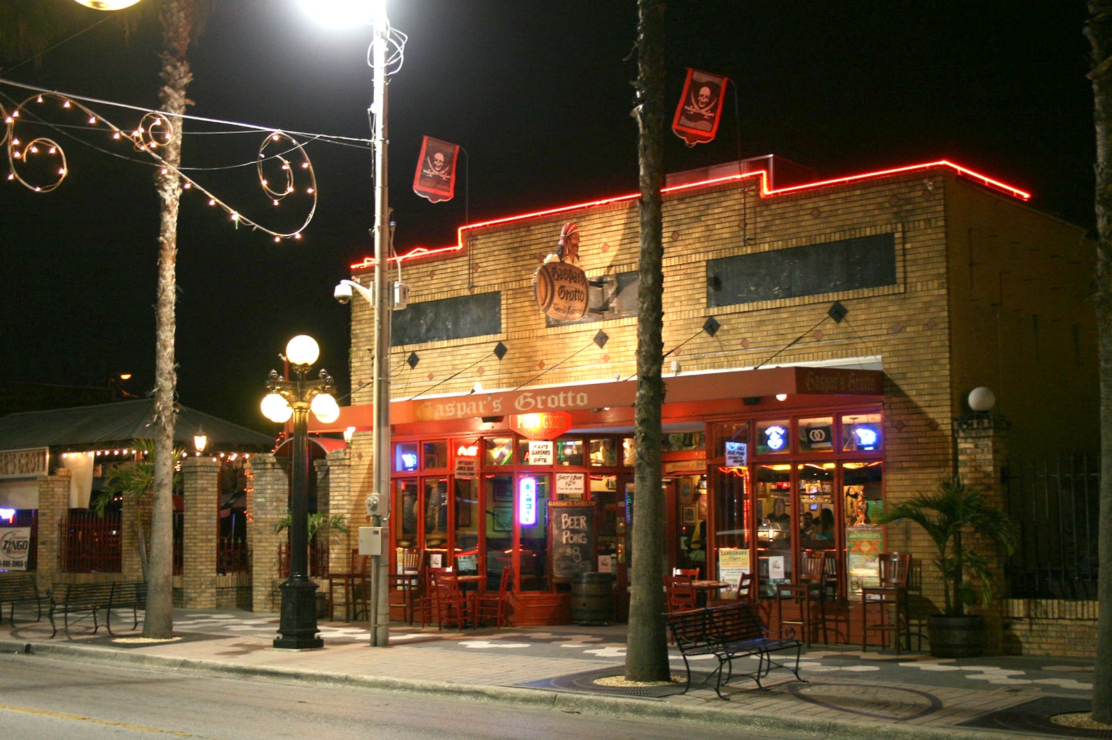 10 Best Bars Live Music And Nightclubs In Tampa Where To Party At 