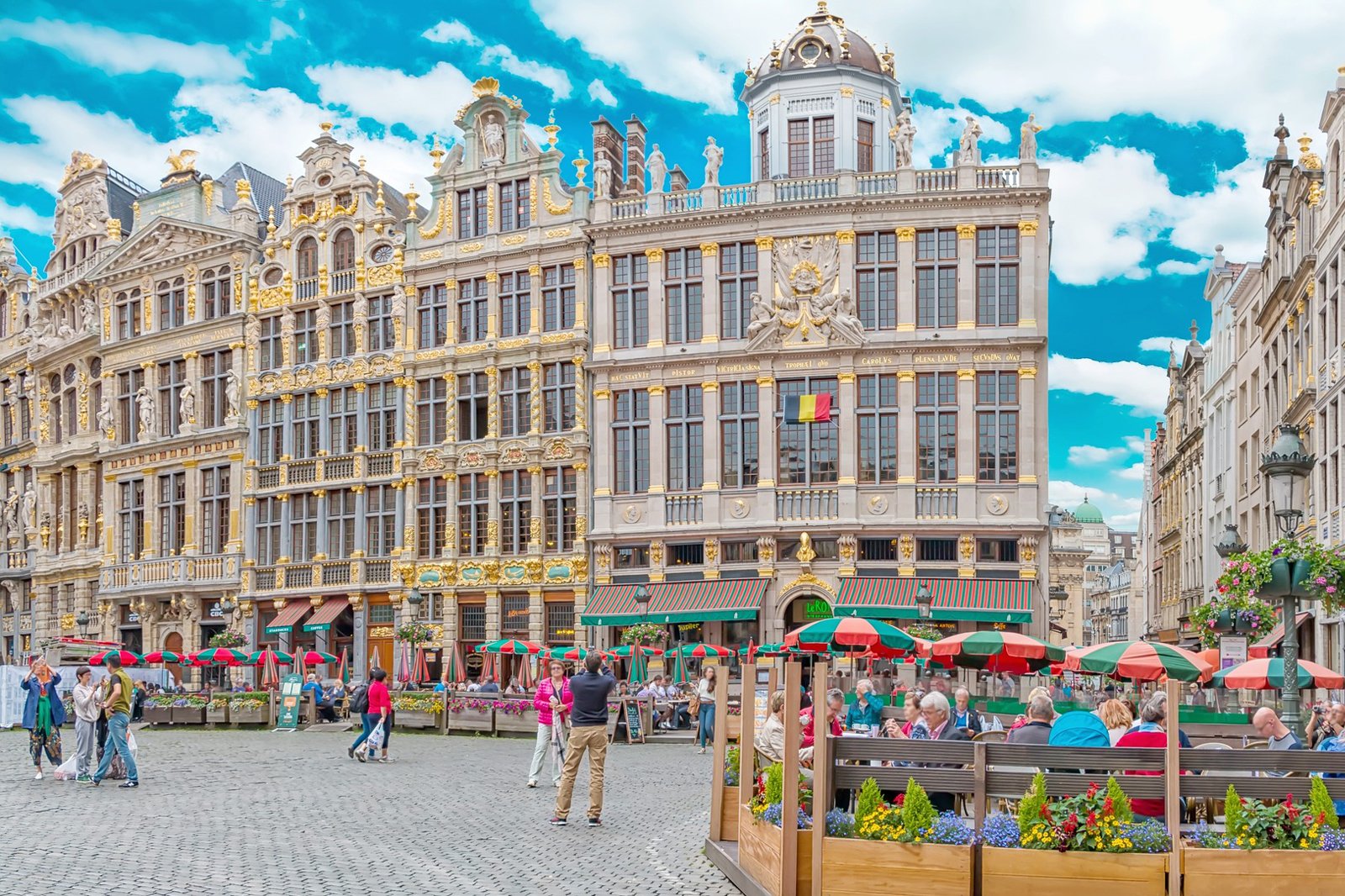 10 Cool Buildings In Brussels You Thought Were Boring