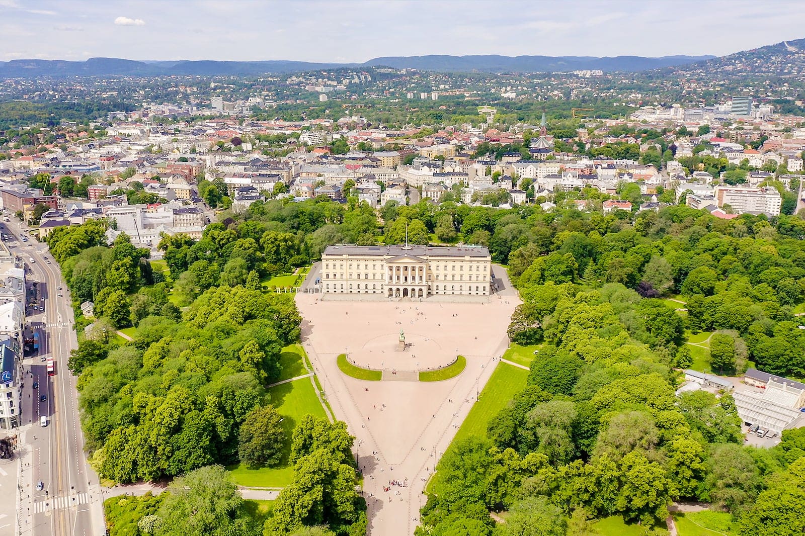 Det Kongelige Slott I Oslo Opplev Den Fascinerende Historien Til De det-kongelige-slott-i-oslo-opplev-den-fascinerende-historien-til-de