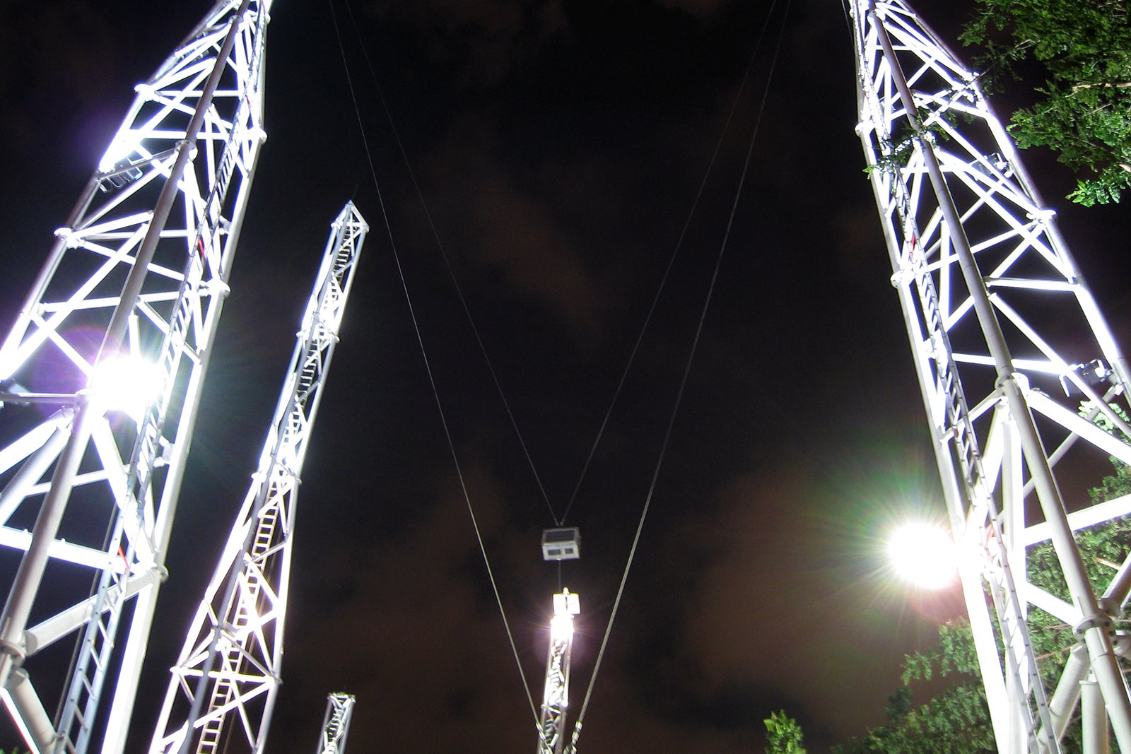 G Max Reverse Bungy Singapore Reverse Bungy At Clarke Quay