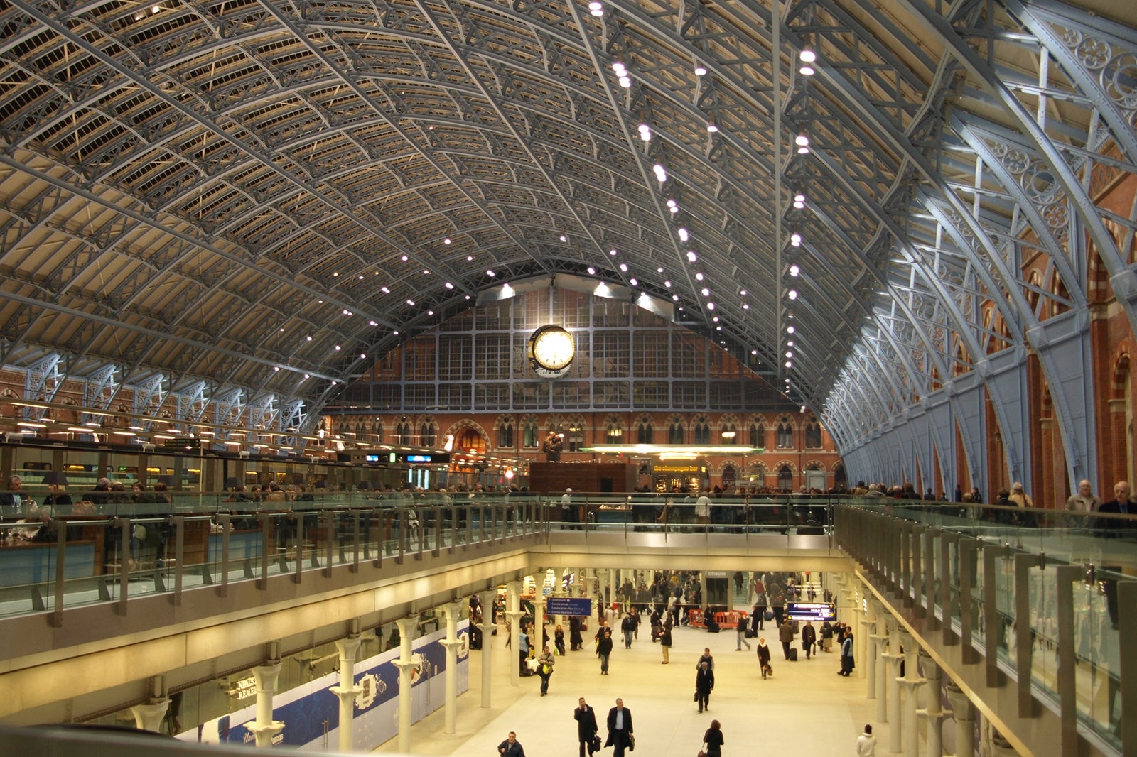 London St Pancras International Station London s Eurostar Terminal London St Pancras International Station London s Eurostar Terminal