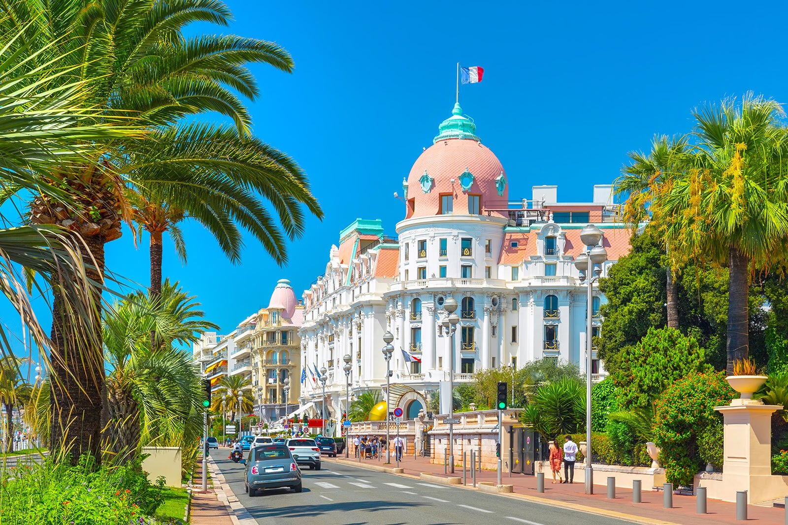 Promenade Des Anglais In Nice One Of The Most Famous Stretches Of 