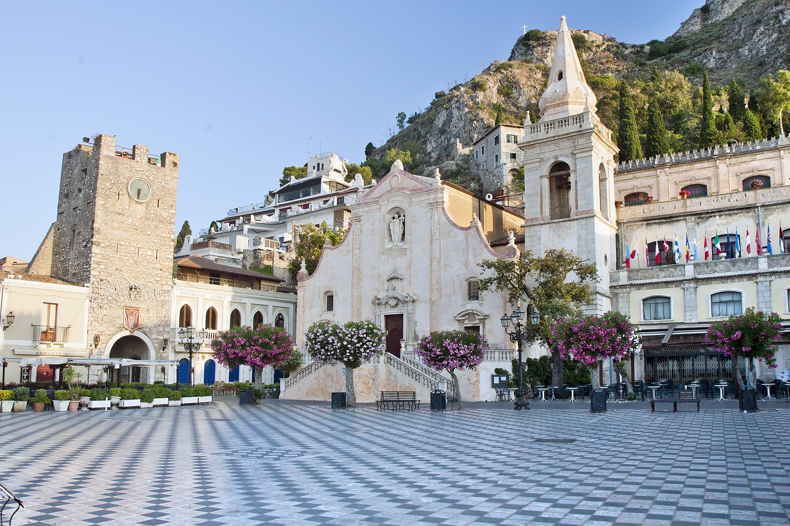 tourist information taormina sicily