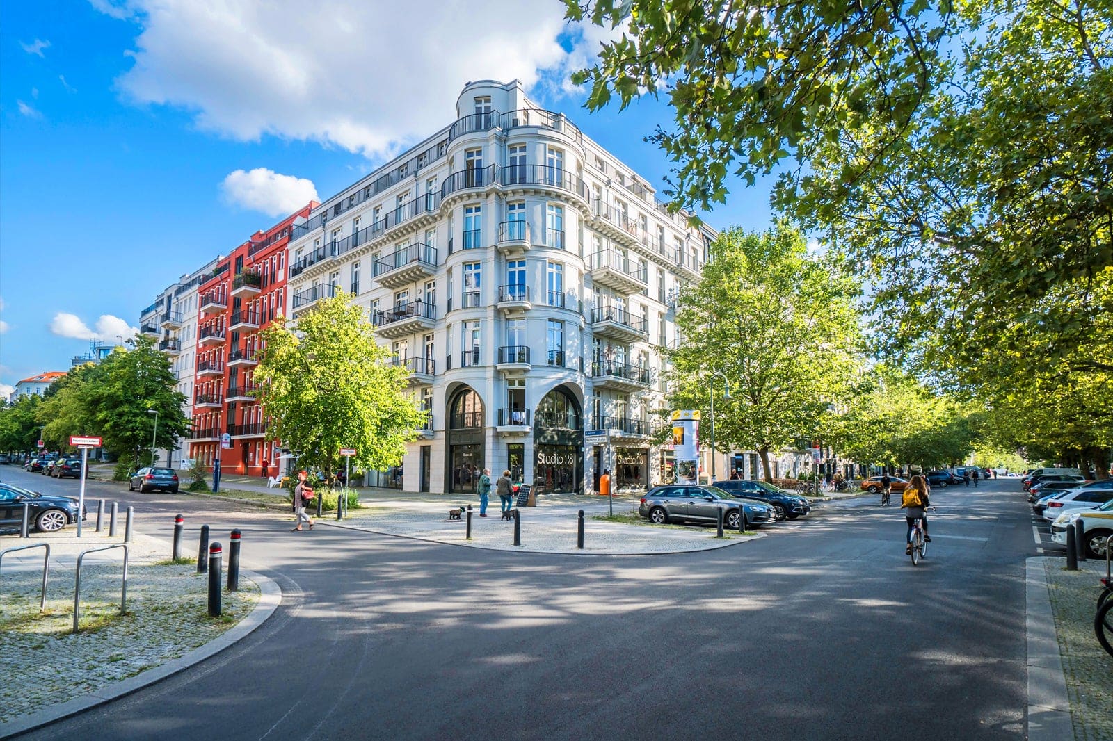 10 Most Popular Streets In Berlin Take A Walk Down Berlin s Streets 10-most-popular-streets-in-berlin-take-a-walk-down-berlin-s-streets