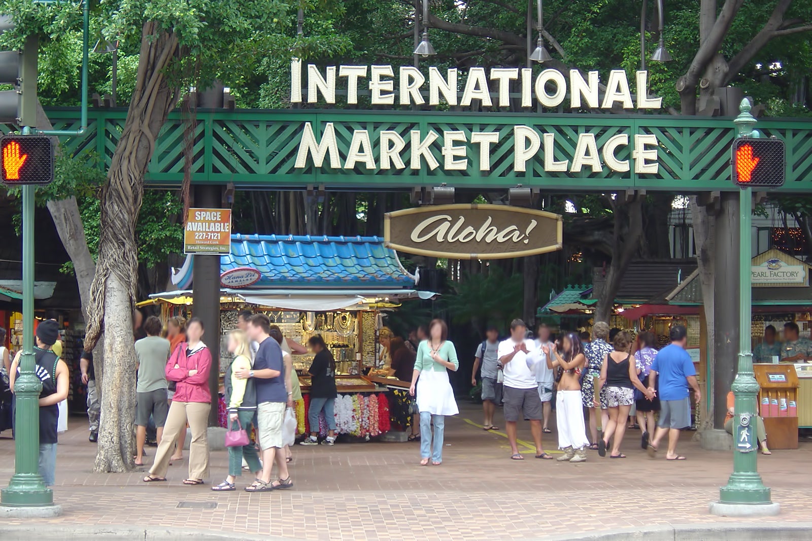 International Market Place in Waikiki - Tours and Activities