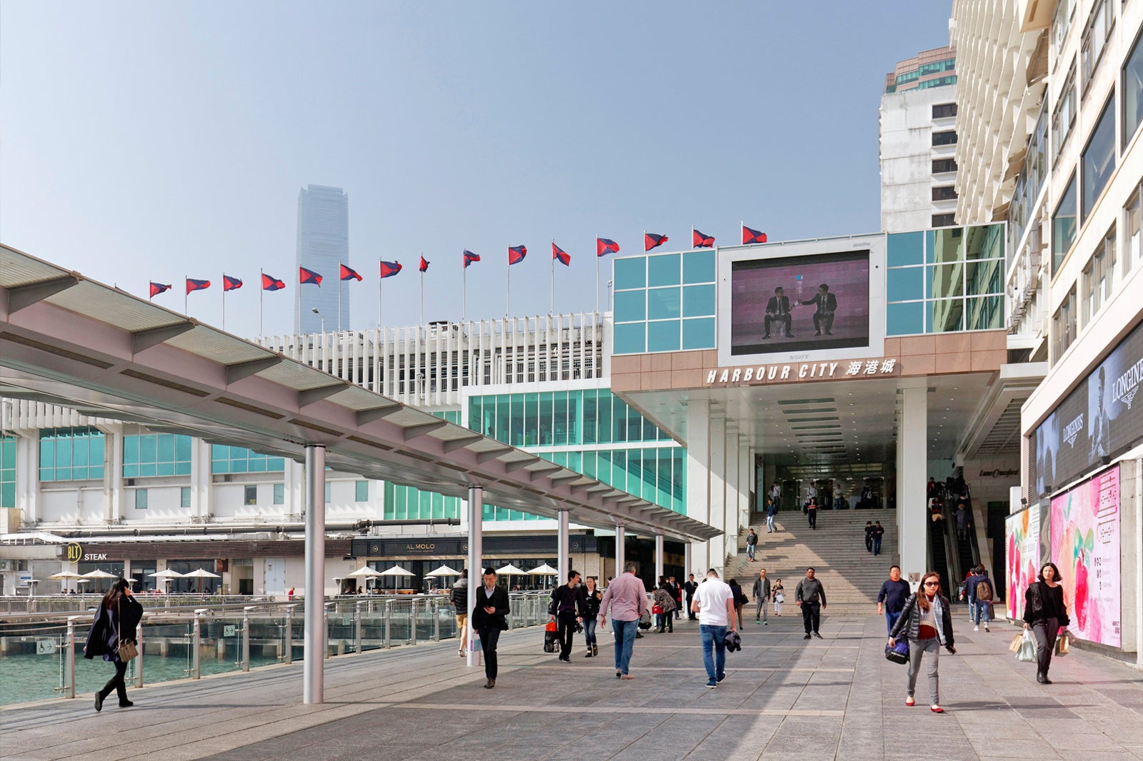 Louis Vuitton Hong Kong Harbour City