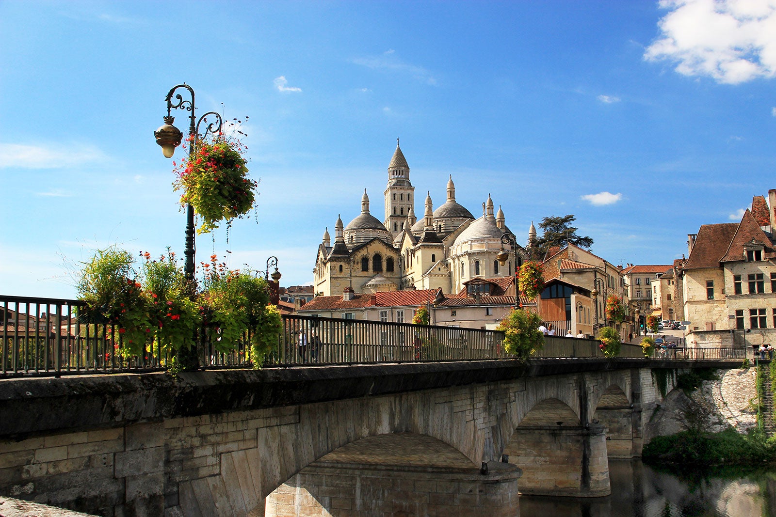 10 Best Things to Do in the Dordogne - Escape Périgueux on a Road Trip ...