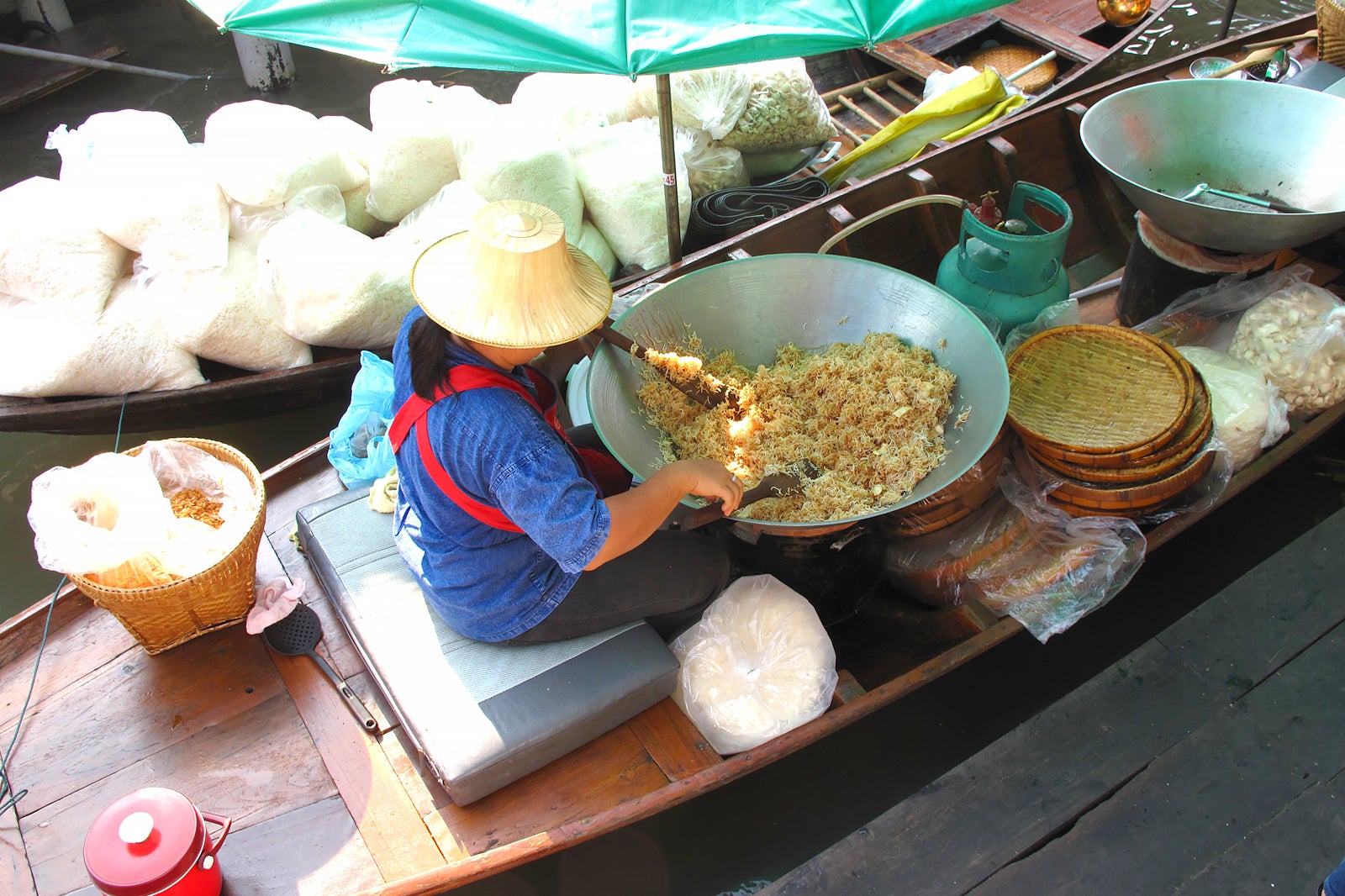 Indoor Floating Market Food Hall