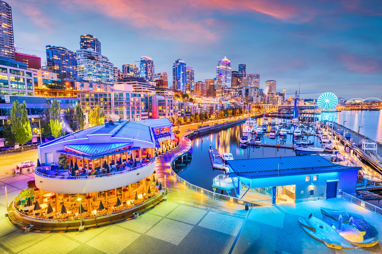 seattle places to visit at night