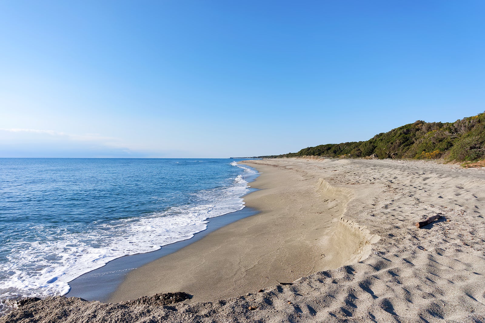 10 Best Nudist Beaches in France