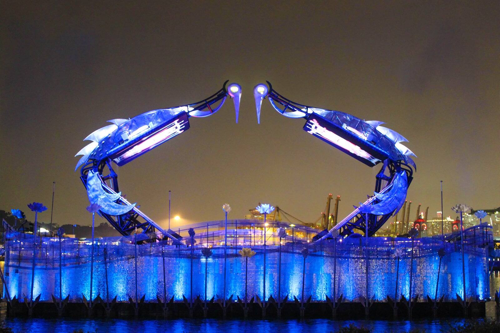 Sentosa Crane Dance in Singapore - Light and Sound Show on Sentosa ...