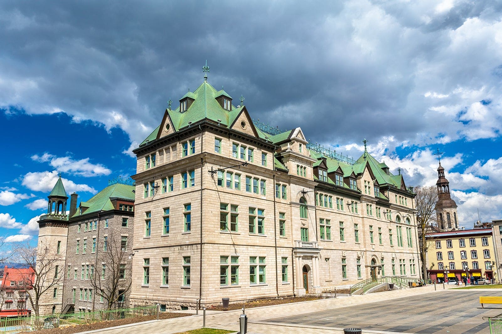 Quebec Building Style 10 Iconic Buildings and Places in Quebec City - Discover the Most ...