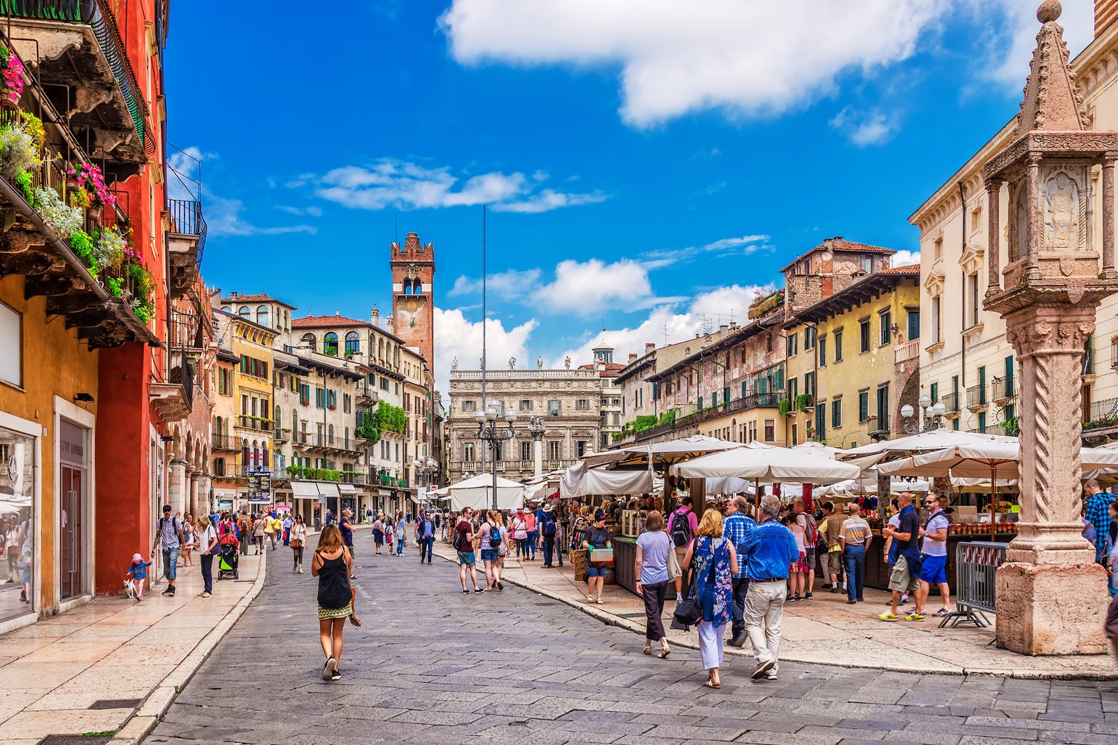 Louis Vuitton Store In Via Mazzini Verona Italy Stock Photo