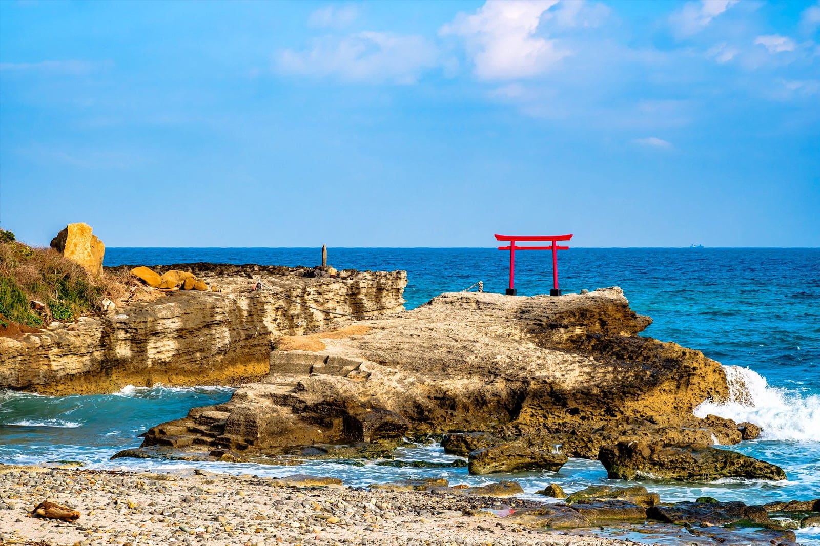 白浜のベスト観光スポット 10 選 - 白浜の名所・名物を一挙公開します - Go Guides
