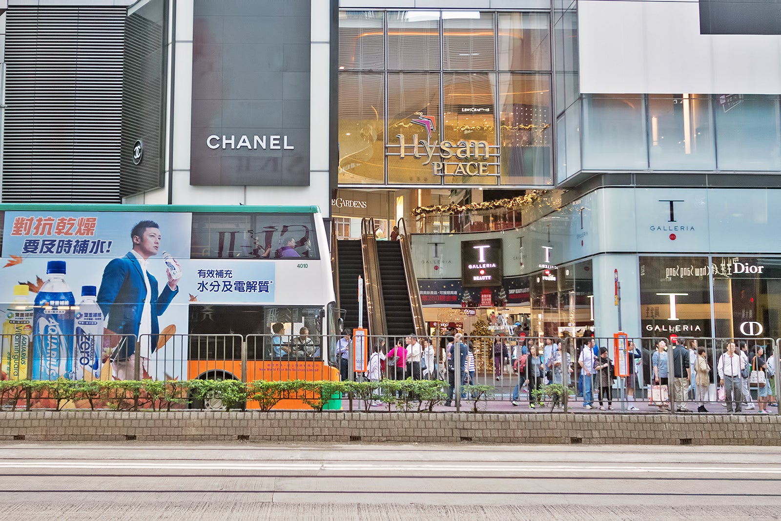 Shopping In Causeway Bay - Causeway Bay Travel Guide - Go Guides