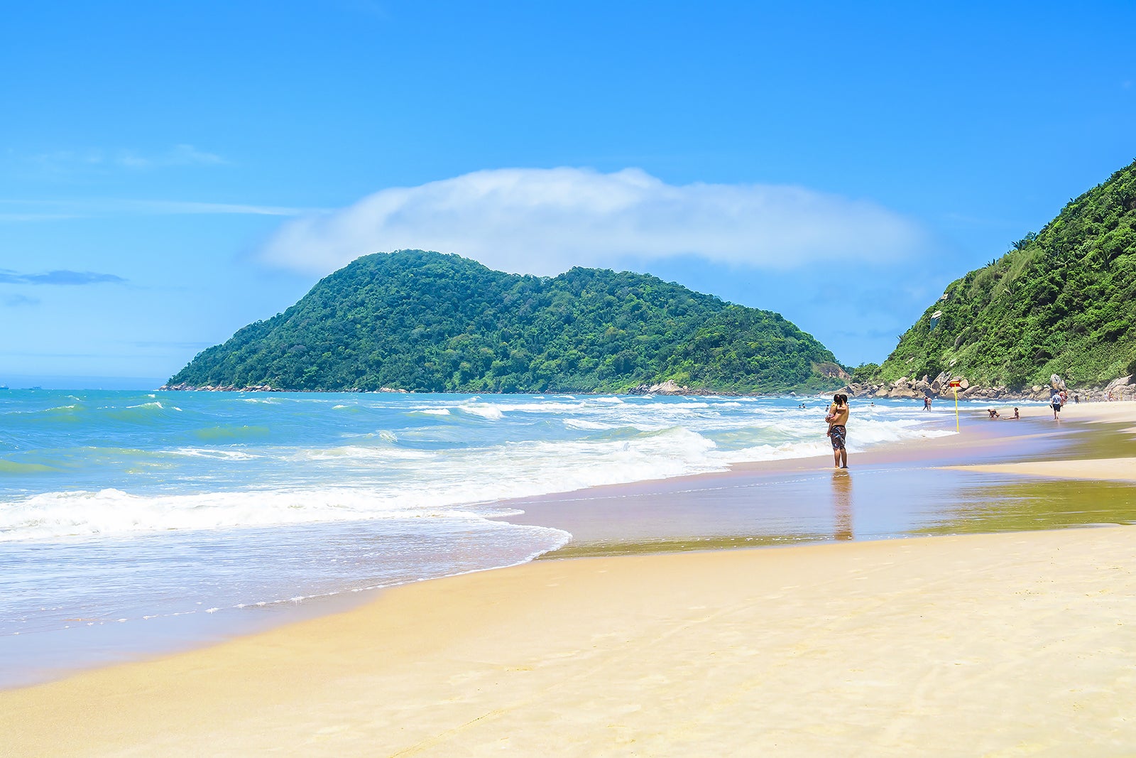 Aluga-se Praia Enseada - Guarujá