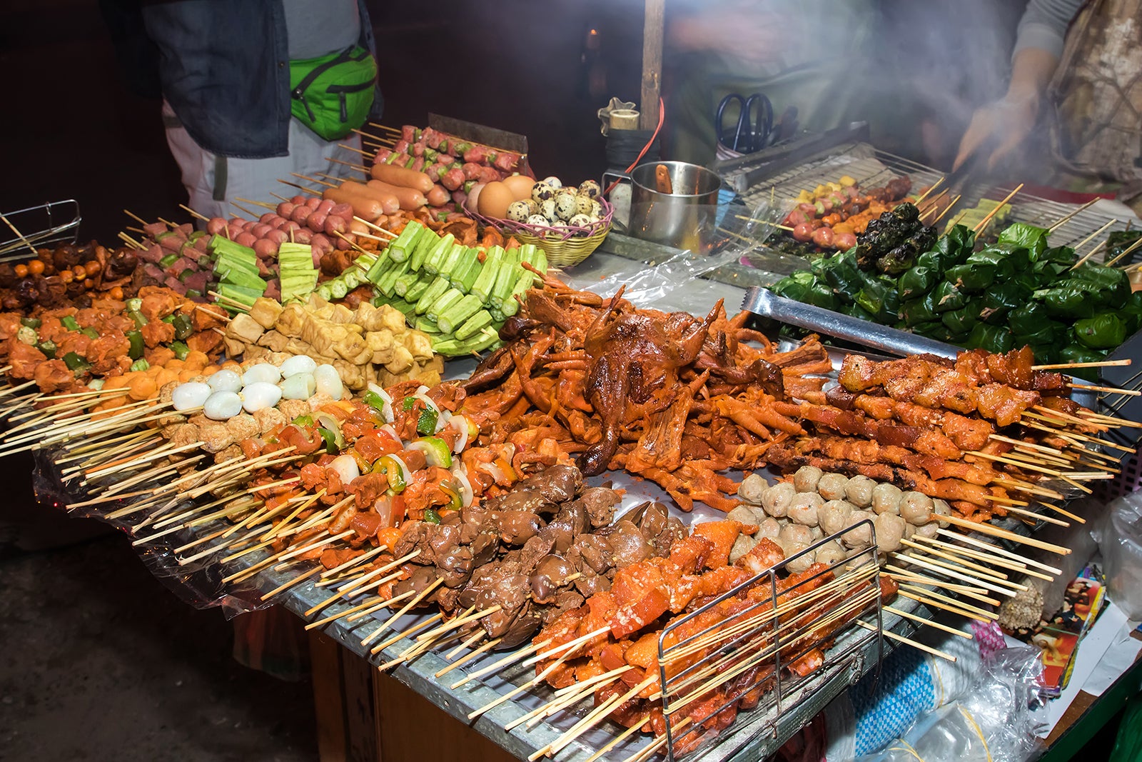 10 Best Local Dishes from Da Nang - Famous Food Locals Love to Eat in ...