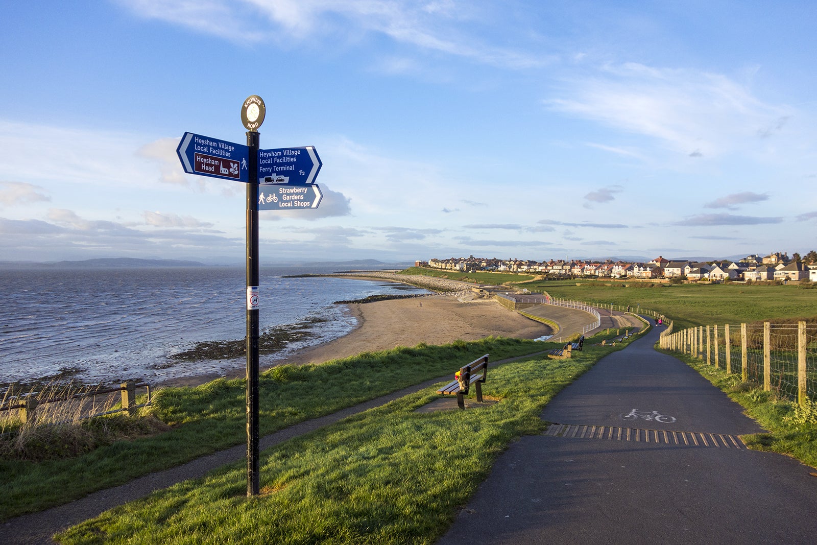 towns to visit near blackpool