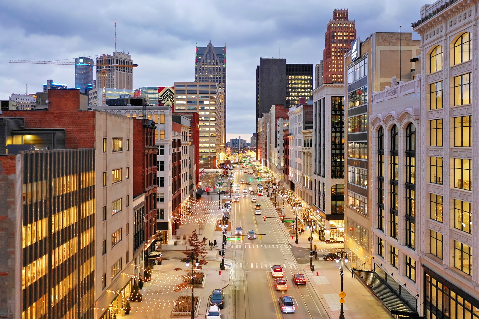 Tour of 4 grocery stores in Detroit