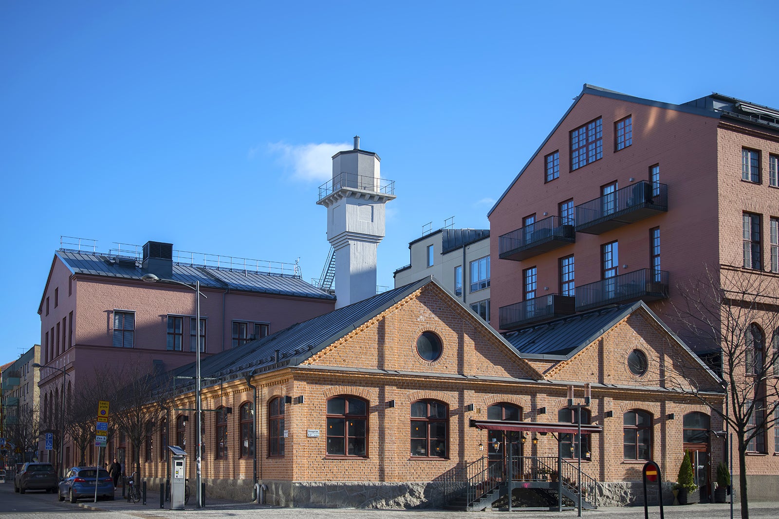 Sundbyberg I Stockholms Län - Småskalighet, Charmiga Kvarter Och ...