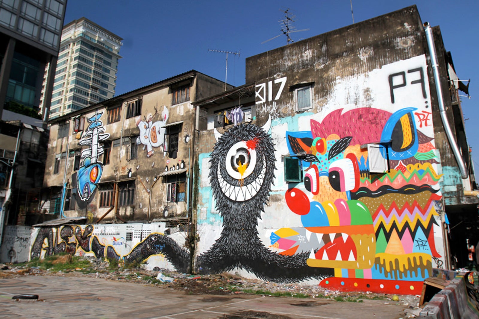 bangkok street art tour