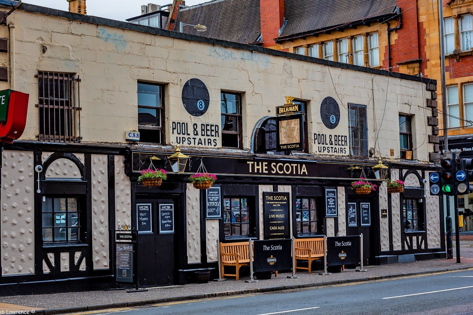 10 Best Pubs In Glasgow Where To Go In Glasgow For A Great Pint Of 10-best-pubs-in-glasgow-where-to-go-in-glasgow-for-a-great-pint-of